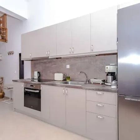 Eliora Studio & Aelia Apartment Héraklion Extérieur photo