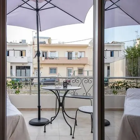 Eliora Studio & Aelia Apartment Héraklion Extérieur photo